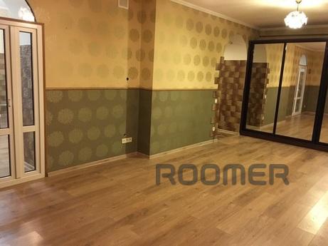 The best Apartment in the center, Odessa - apartment by the day