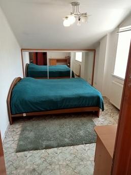 center Deribasovskaya railway station Langeron, Odessa - apartment by the day