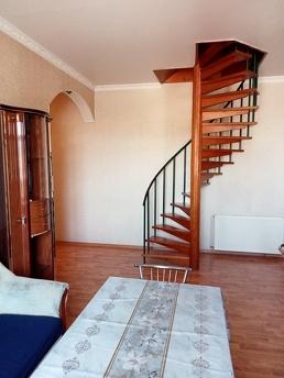 center Deribasovskaya railway station Langeron, Odessa - apartment by the day