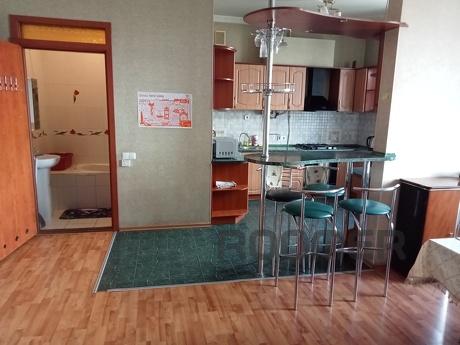 center Deribasovskaya railway station Langeron, Odessa - apartment by the day