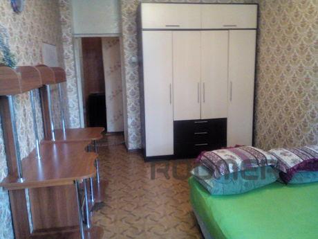 apartment in the center, Odessa - apartment by the day
