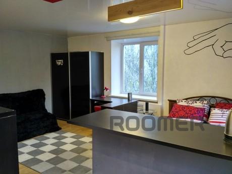 One-bedroom apartment on Gagarin, Yekaterinburg - apartment by the day
