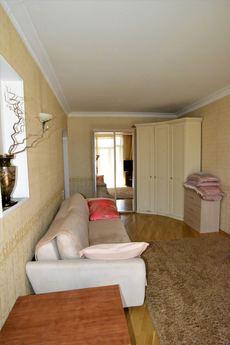 Уютная 1-комнатная квартира, Москва - квартира посуточно