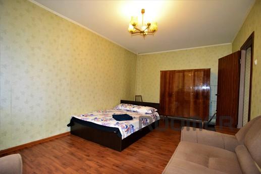 Rent a cozy apartment near the metro station Altufyevo. 4 mi