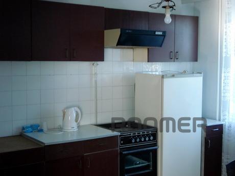 Cozy rooms by the sea, inexpensive, Berdiansk - apartment by the day