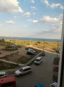 Rent an apartment by the sea!, Yuzhny - apartment by the day