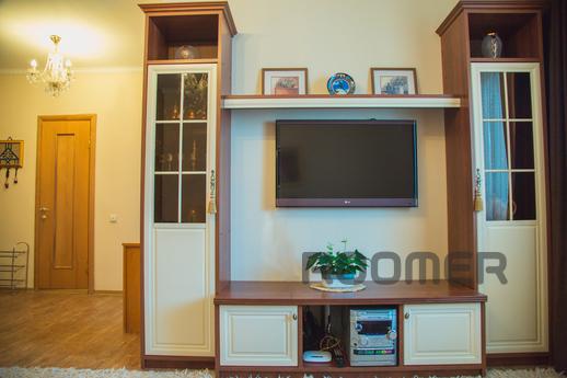 Apartment with a chic library, Астана - квартира подобово