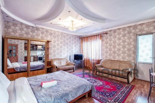 One-room very comfortable, clean, beautiful apartment for re