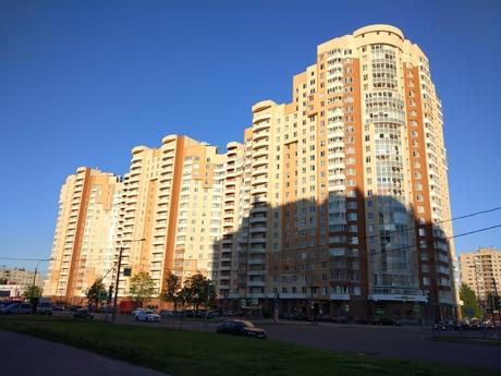 Two-bedroom apartment in Kupchino, Санкт-Петербург - квартира подобово