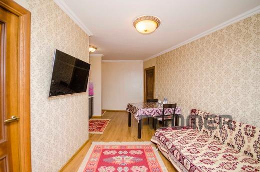 Сдам 3 комнатную квартиру, Алматы - квартира посуточно