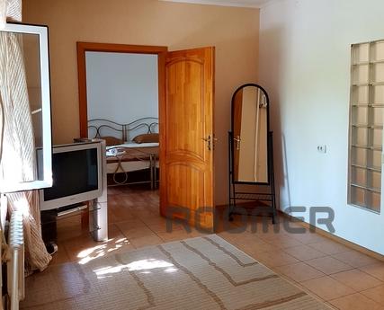 For rent Basenova Rozybakieva, Алмати - квартира подобово