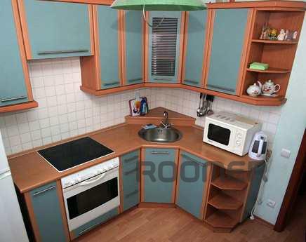 2 room apartment of Yaroslav the Wise 20, Dnipro (Dnipropetrovsk) - apartment by the day