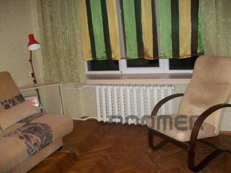 3 bedroom apartment in the center, Cherkasy - apartment by the day