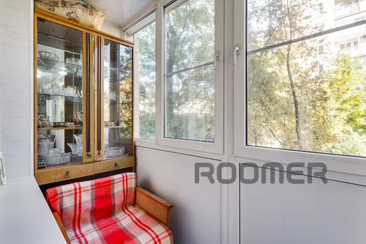 Daily Krasnoarmeyskaya 3 a, Rostov-on-Don - apartment by the day