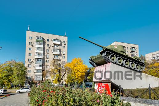 Daily Krasnoarmeyskaya 3 a, Rostov-on-Don - apartment by the day