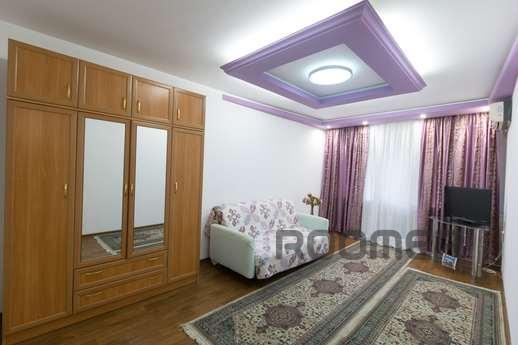 2-roomed apartment by the day, Алмати - квартира подобово