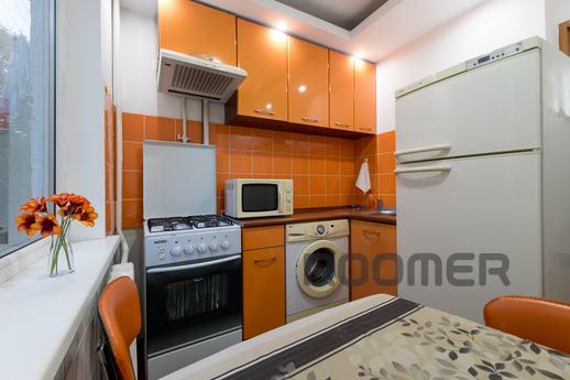 2-roomed apartment by the day, Алмати - квартира подобово