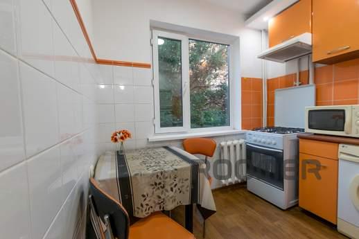 2-roomed apartment by the day, Алмати - квартира подобово