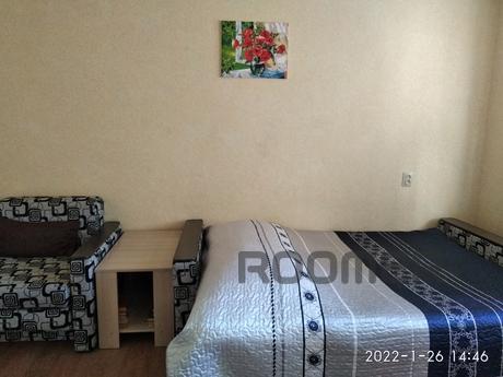 Clean, comfortable apartment, Челябінськ - квартира подобово