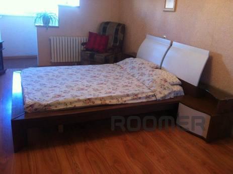 Rent one-room apartment in Tairovo, st. Williams / Queen, 8t