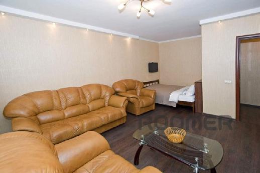 New house, good repair. Nearby are the bus station, supermar