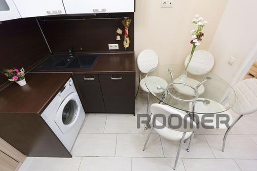 Excellent apartment in the center, Surgut - apartment by the day