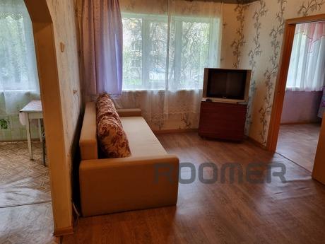 2-room apartment on Gagarina, Златоуст - квартира подобово