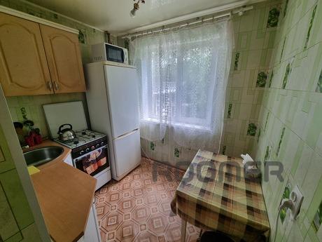 2-room apartment on Gagarina, Златоуст - квартира подобово