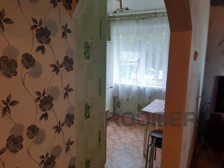 2-room apartment on Gagarina, Златоуст - квартира подобово