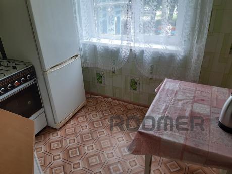2-room apartment on Gagarina, Златоуст - квартира подобово