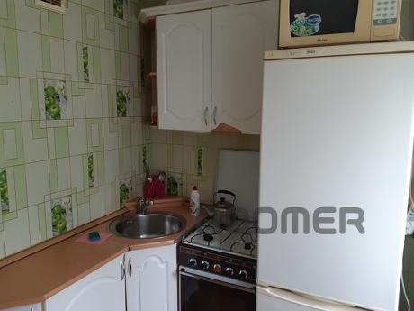 2-room apartment on Gagarina, Златоуст - квартира подобово