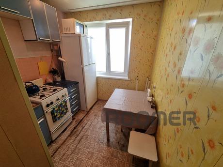 2-room apartment 3-m/r 6a, Златоуст - квартира подобово