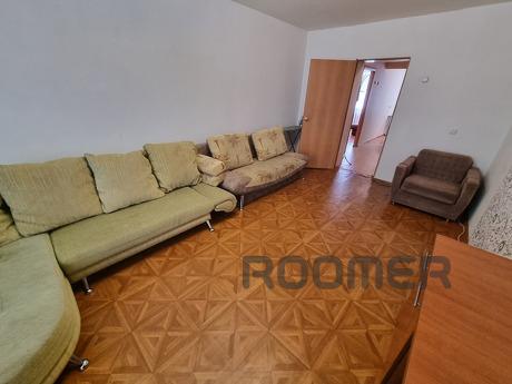 2-room apartment 3rd microdistrict 17, Златоуст - квартира подобово