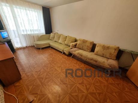 2-room apartment 3rd microdistrict 17, Златоуст - квартира подобово