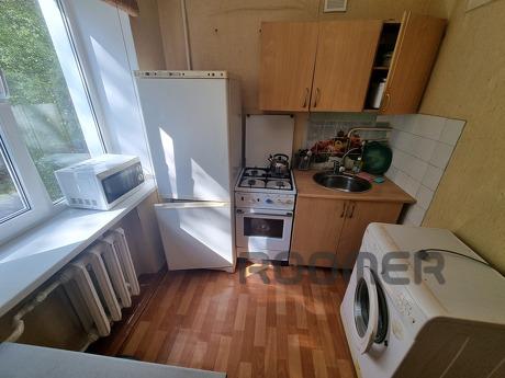 2-room apartment 3rd microdistrict 17, Златоуст - квартира подобово
