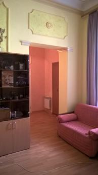 apartment in the center of Odessa, Odessa - apartment by the day