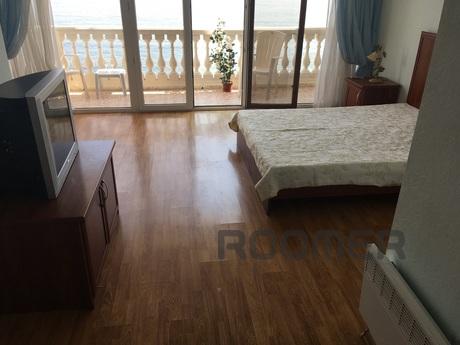 Daily rent Lenin, 35B, Alupka - apartment by the day