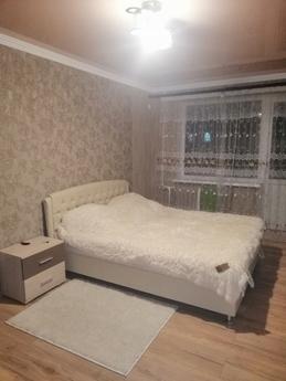 Сдается уютная квартира студия ,в тихом, Новомосковск - квартира посуточно