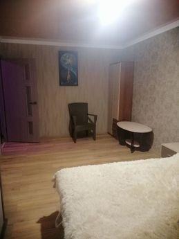 Rent a cozy studio apartment, in a quiet, Novomoskovsk - apartment by the day