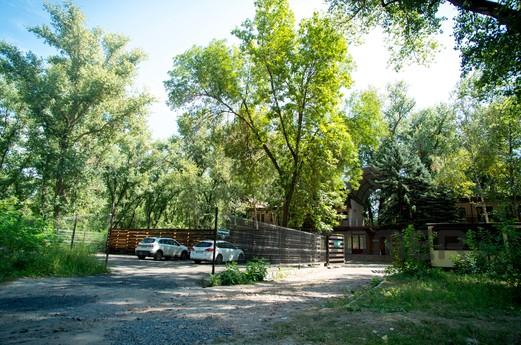The house from a wooden bar at the recre, Rostov-on-Don - apartment by the day