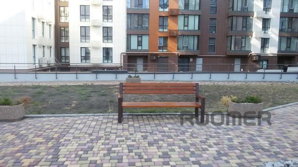 Apartments in Zhukovsky, Dnipro (Dnipropetrovsk) - apartment by the day