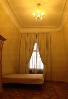 A cozy, clean apartment is for rent in the very center of Od