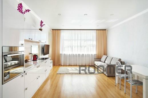 Excellent apartment for rent in Tyumen, Тюмень - квартира подобово