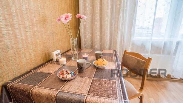 Cozy apartment near the metro, Санкт-Петербург - квартира подобово