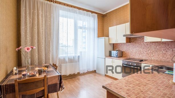 Cozy apartment near the metro, Санкт-Петербург - квартира подобово