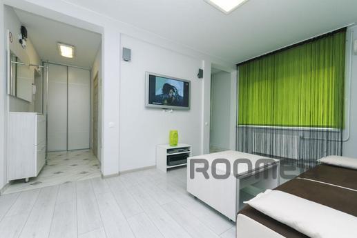 Сдаю 2-комнатную квартиру возле Паруса, Киев - квартира посуточно