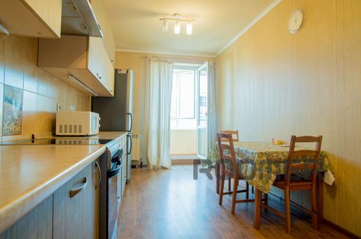 Spacious three bed apartment, Rostov-on-Don - apartment by the day