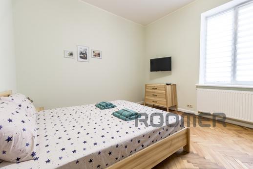 Daily Rent St. Theodore, Bud.2, kv.14, Lviv - apartment by the day
