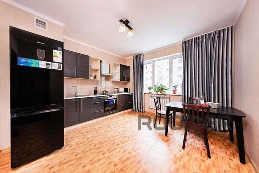 Comfortable apartment in a developed are, Алмати - квартира подобово