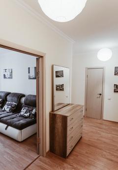 Fresh one bedroom in a new house, Астана - квартира подобово